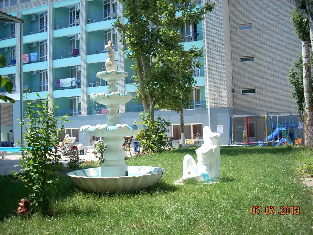 Dolce Vita Resort Hotel ザイリズニー・ポート エクステリア 写真