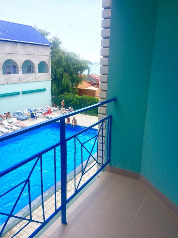 Dolce Vita Resort Hotel ザイリズニー・ポート エクステリア 写真